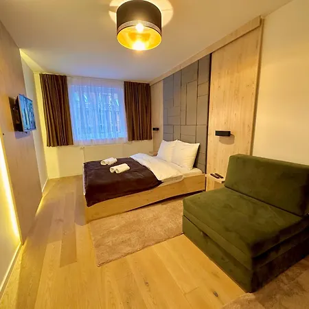 A402 Olimpijska Kuca Jahorina