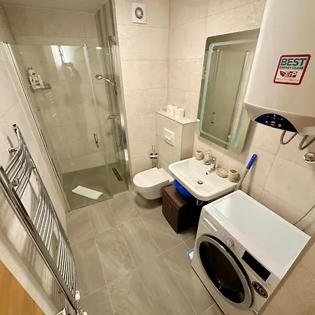 A402 Olimpijska Kuca Daire